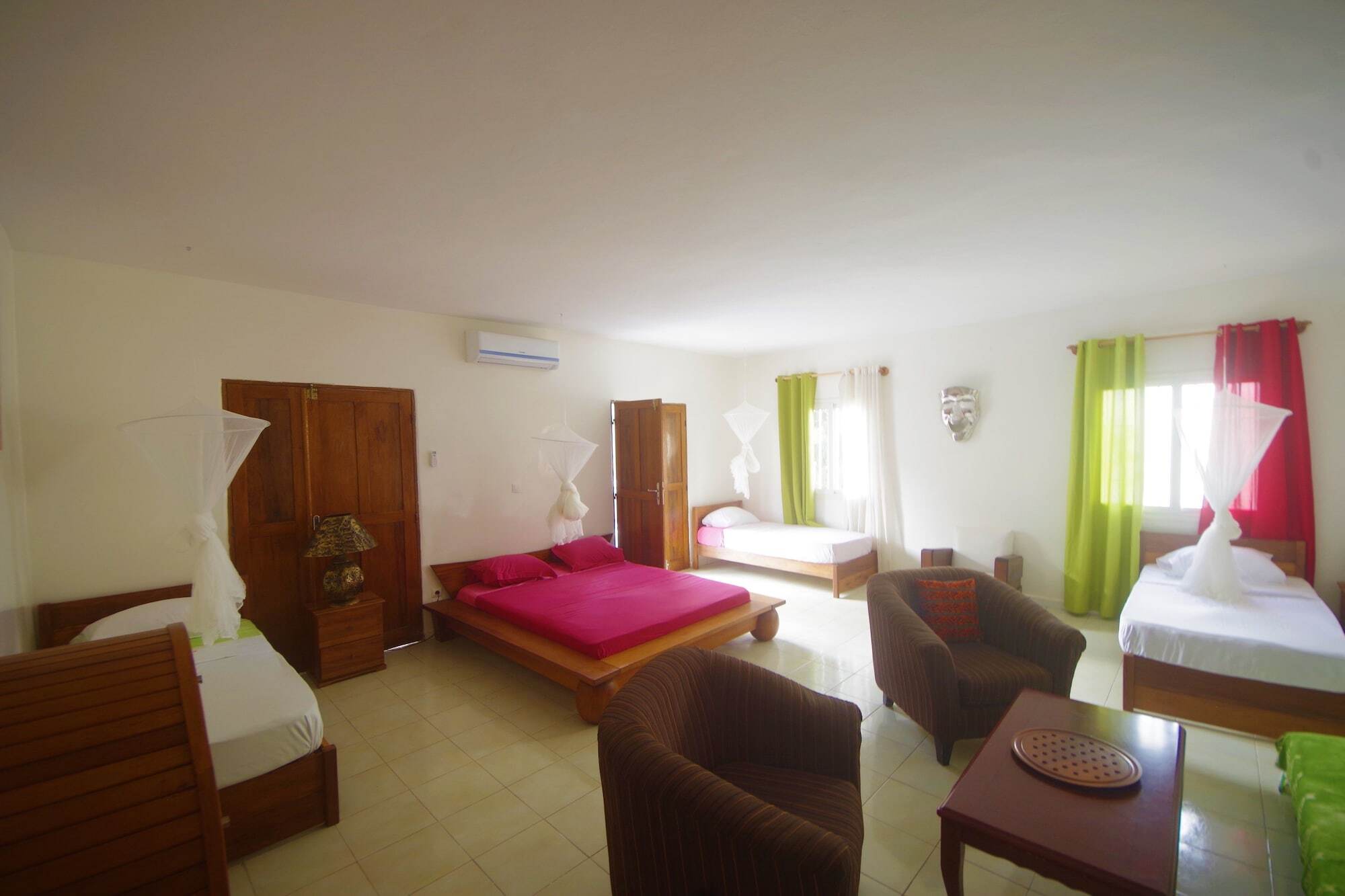 Villa Ty Milyn Mazela Sa 다카르 외부 사진