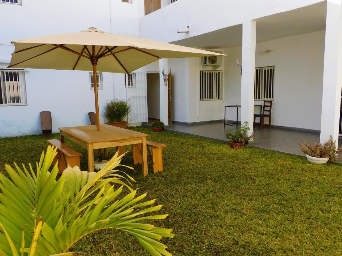 Villa Ty Milyn Mazela Sa 다카르 외부 사진