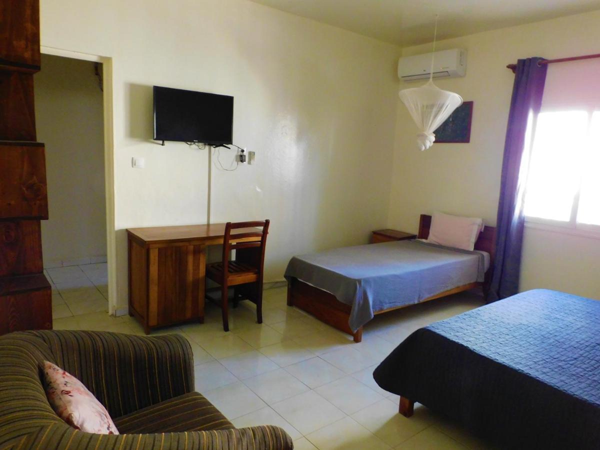 Villa Ty Milyn Mazela Sa 다카르 외부 사진